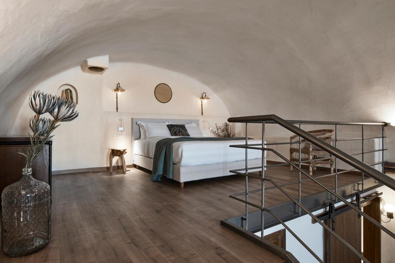 Winery 1870 Hotel Fira (Santorini)